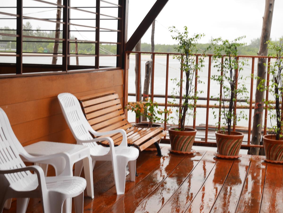 At Pier Hostel Lanta Koh Lanta Ngoại thất bức ảnh